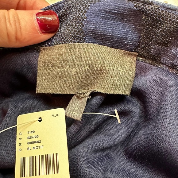 Anthropologie Women’s Sunday in Brooklyn Summer Bouquet Navy Floral Mesh  NWT - Picture 3 of 10